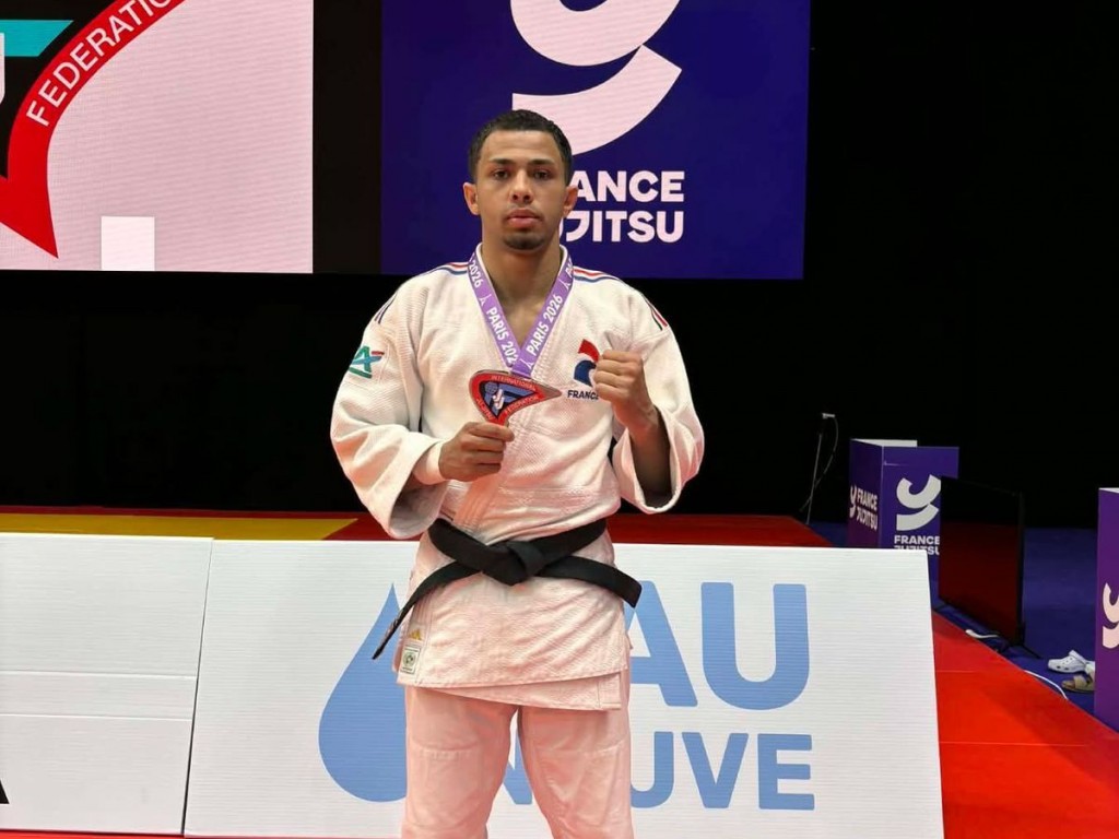 Image de l'actu 'Roman Lucilly en Argent'